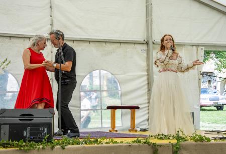 ODPRTJE GRADU DVOR (27)